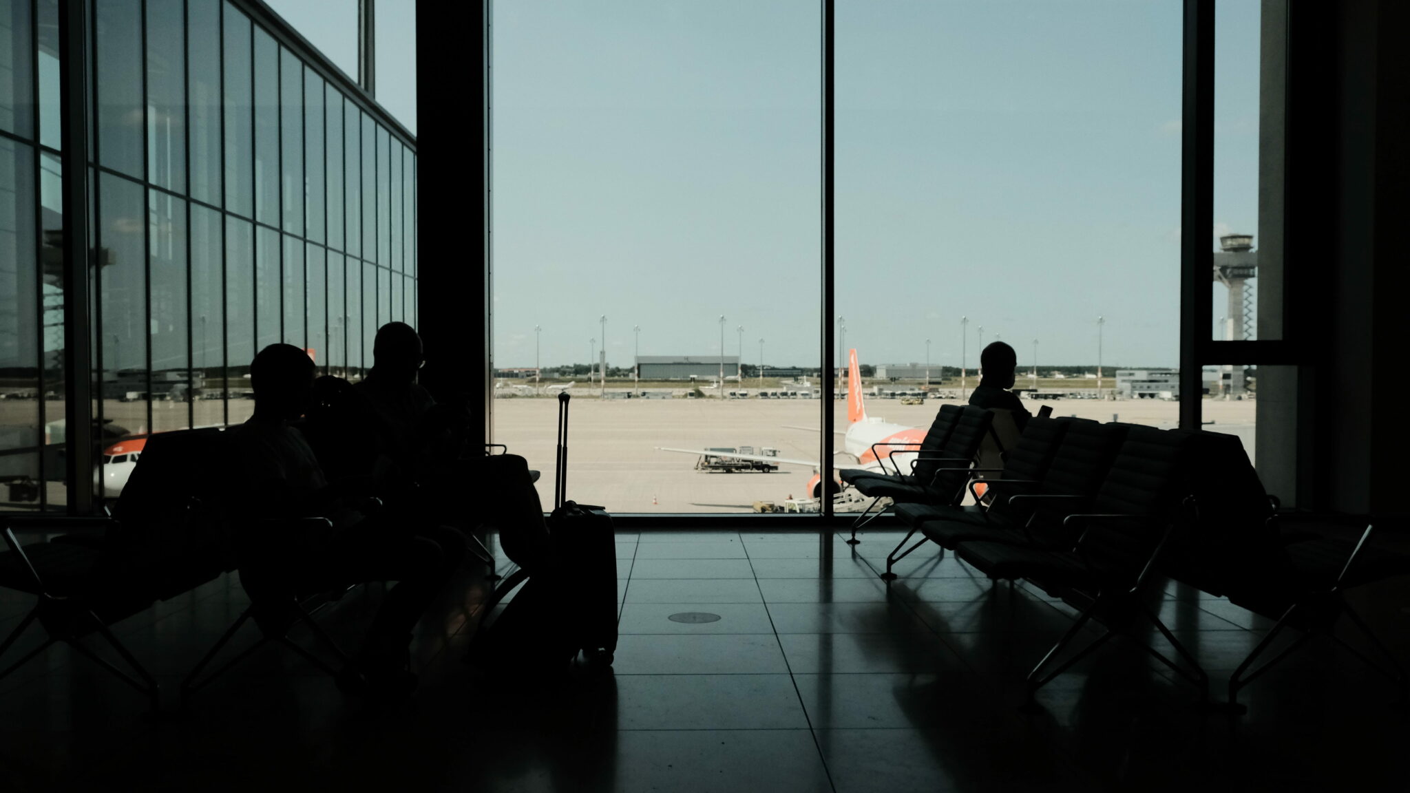 03 Berlin Airport credit Nhi Dam via unsplash-min 03 Berlin Airport credit Nhi Dam via unsplash-min